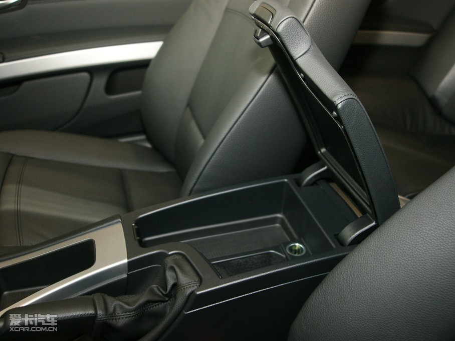 2011R3ϵpT 320i pTI܇