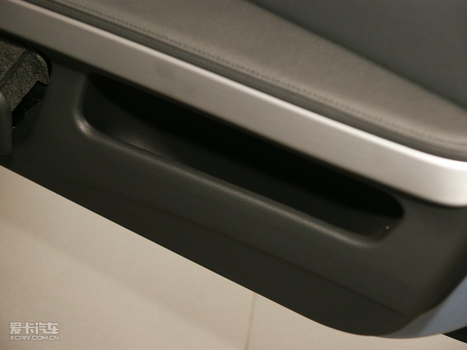 2011R3ϵpT 320i pTI܇