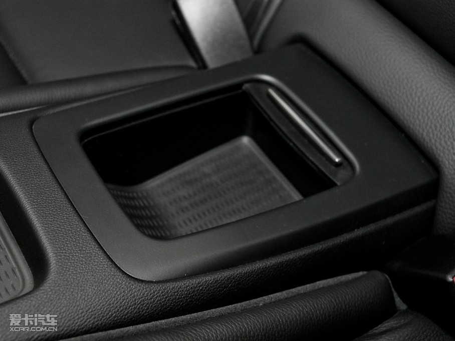 2011R3ϵpT 320i pTI܇