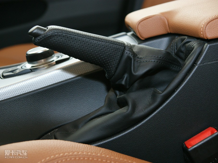 2011R3ϵT 325i M \Ӱ