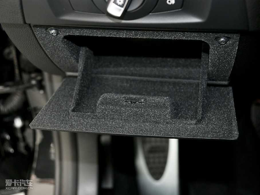 2011R3ϵT 325i M \Ӱ