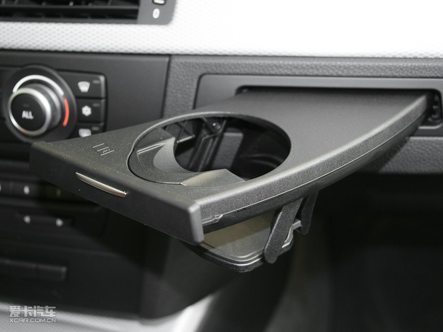 2011R3ϵT 325i M \Ӱ