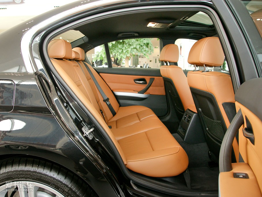 2011R3ϵT 325i M \Ӱ