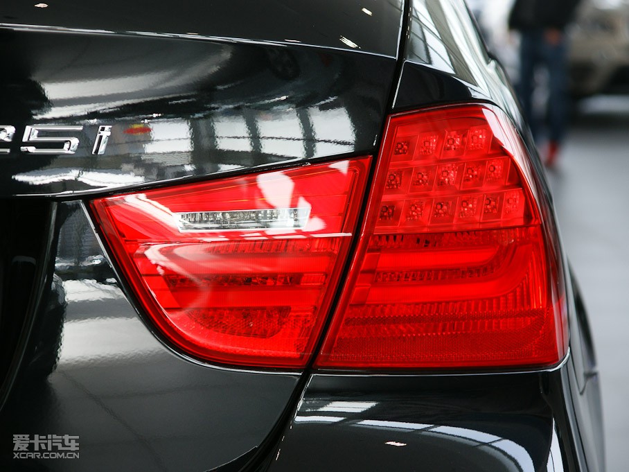 2011R3ϵT 325i M \Ӱ