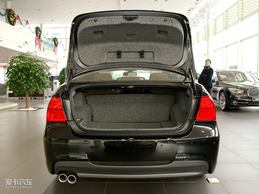 2011R3ϵT 325i M \Ӱ