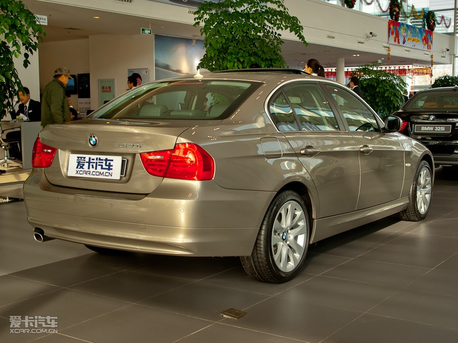 2011R3ϵT 320i A