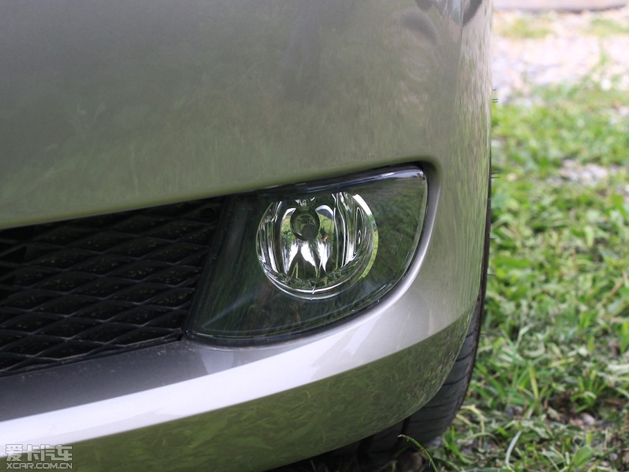 2011R3ϵ 330i I܇