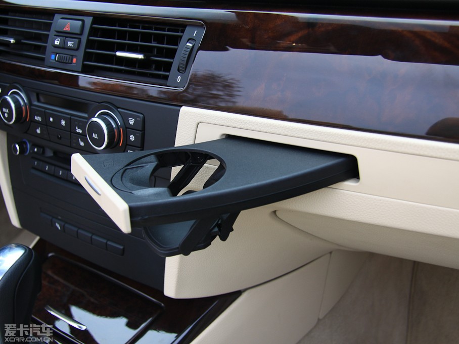 2011��R3ϵ���� 330i �����I��܇