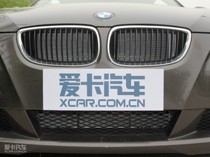 2011款320i 敞篷轿跑车 中网