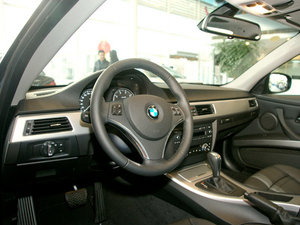 2011320i pTI܇ п؅^