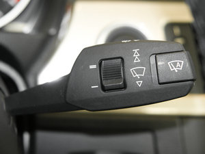 2011款320i 豪华版 中控区
