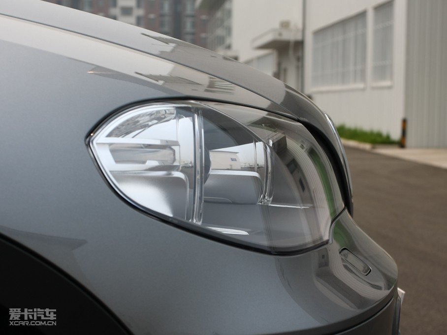 2011RX5(M) xDrive35i A