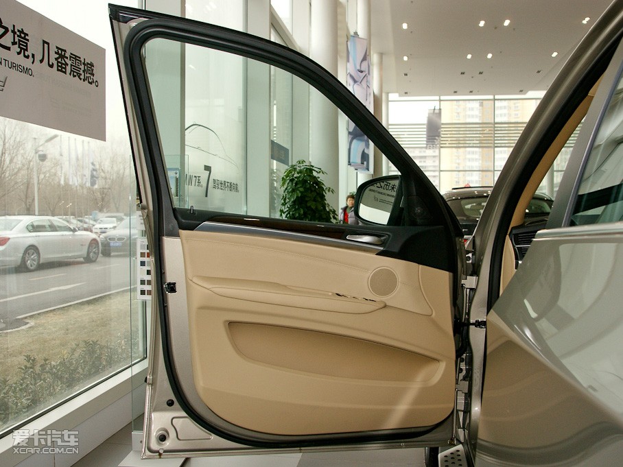 2011RX5(M) xDrive50i IȰ