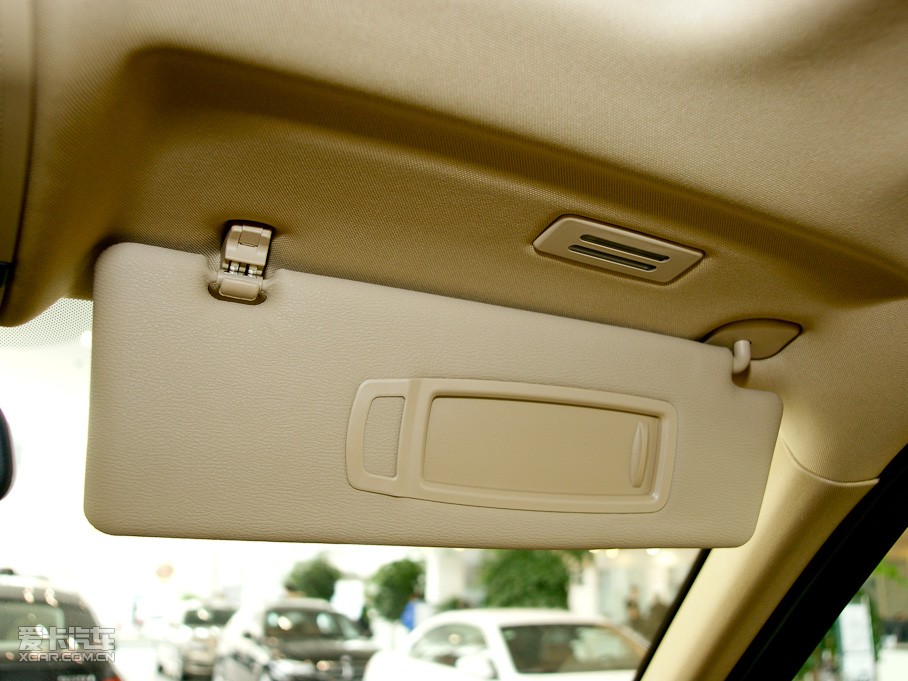 2011RX5(M(jn)) xDrive50i I(lng)Ȱ