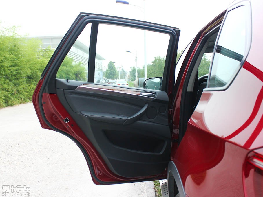 2011RX5(M) xDrive35i A