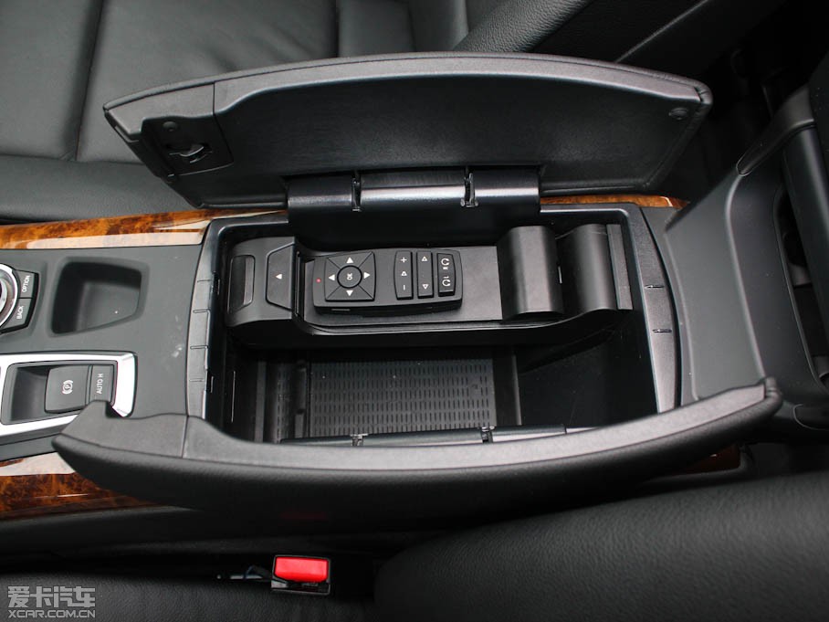 2011RX5(M) xDrive35i A