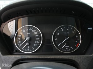 2011xDrive35i IȰ п؅^