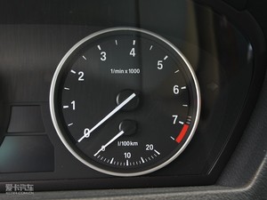 2011xDrive35i IȰ п؅^