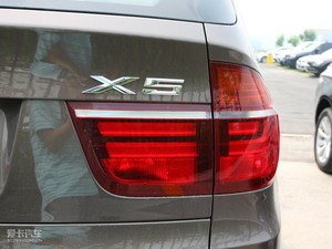 2011xDrive35i A ^