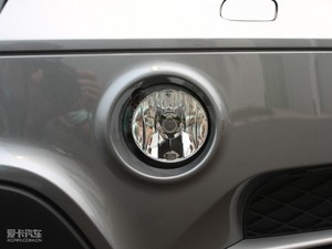 2011款xDrive35i 豪华版 前雾灯
