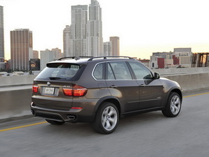 2011款xDrive50i 豪华版 整体外观
