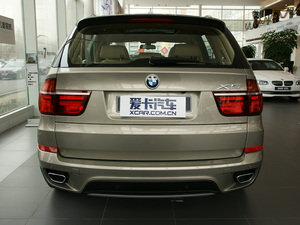 2011款xDrive50i 领先版 整体外观