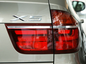 2011款xDrive50i 领先版 细节外观