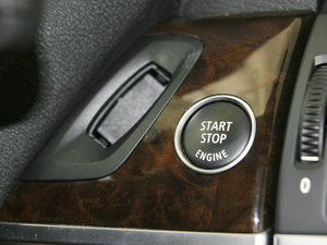 2011xDrive50i IȰ п؅^