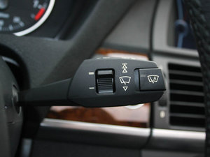 2011xDrive35i A п؅^(q)