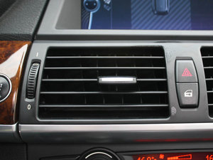 2011款xDrive35i 豪华版 中控区