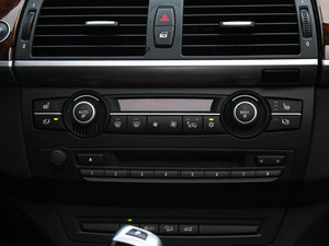 2011款xDrive35i 豪华版 空调调节