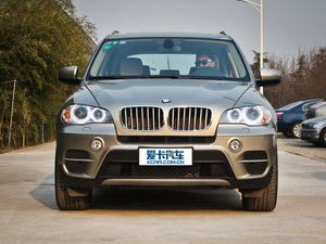 2011款xDrive35i 豪华版 整体外观