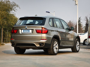 2011款xDrive35i 豪华版 整体外观