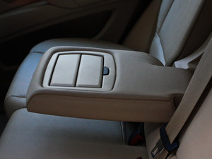 2011款xDrive35i 豪华版 空间座椅