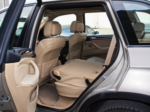2011款xDrive35i 豪华版 空间座椅