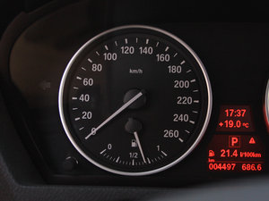 2011xDrive35i A п؅^