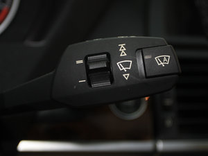 2011xDrive35i A п؅^(q)