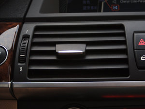 2011xDrive35i A п؅^(q)