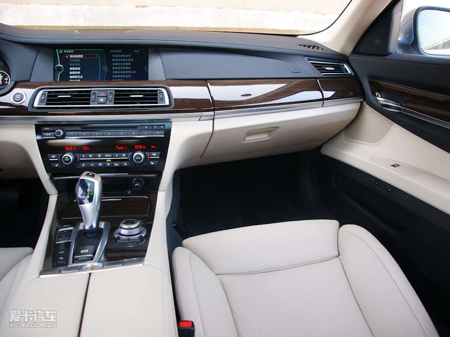 2010R7ϵ 4.4T τ(dng)