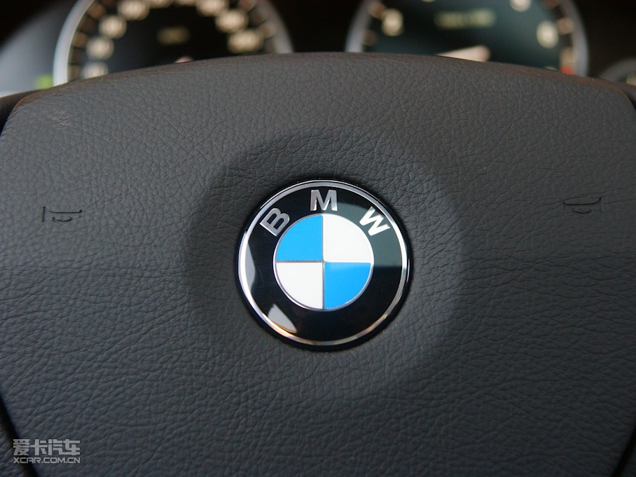 2010R7ϵ 4.4T τ(dng)