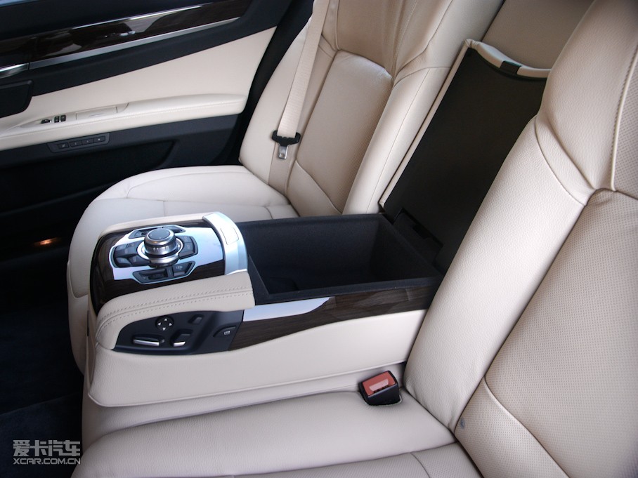 2010R7ϵ 4.4T τ(dng)