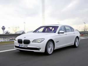 2010款760Li 整体外观