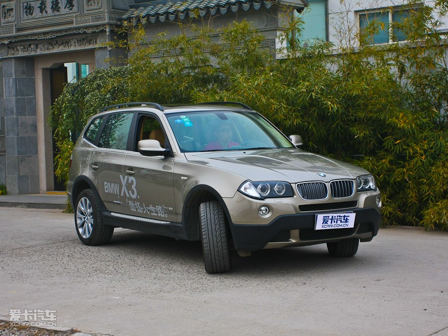 2010RX3Mڣ xDrive 30i ̽