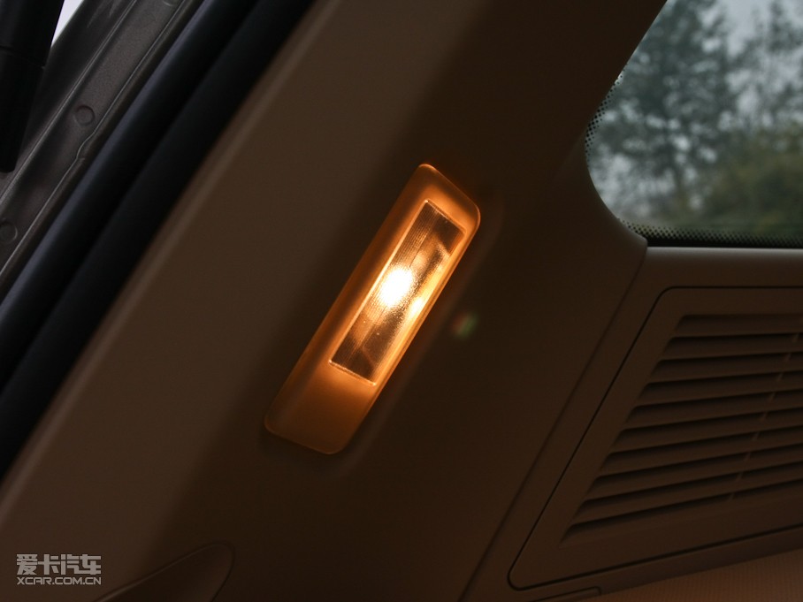 2010RX3M(jn)ڣ xDrive 30i ̽