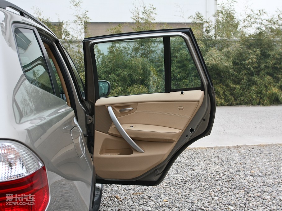 2010RX3Mڣ xDrive 30i ̽