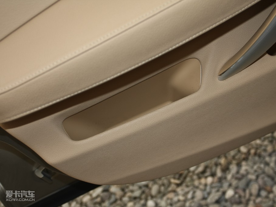 2010RX3Mڣ xDrive 30i ̽