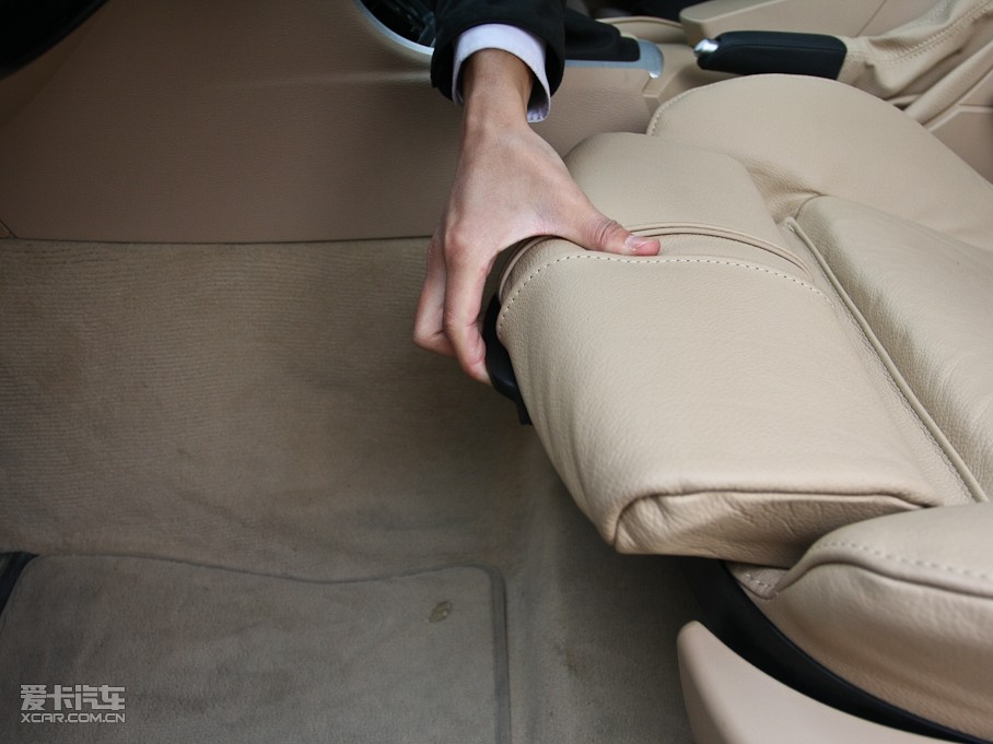 2010RX3Mڣ xDrive 30i ̽