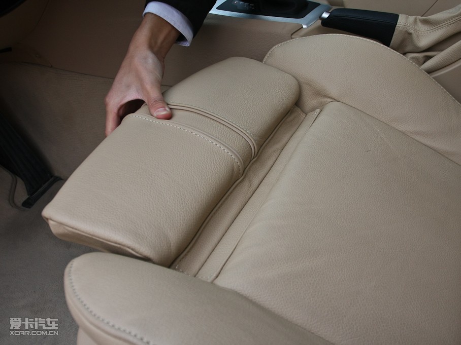 2010RX3Mڣ xDrive 30i ̽