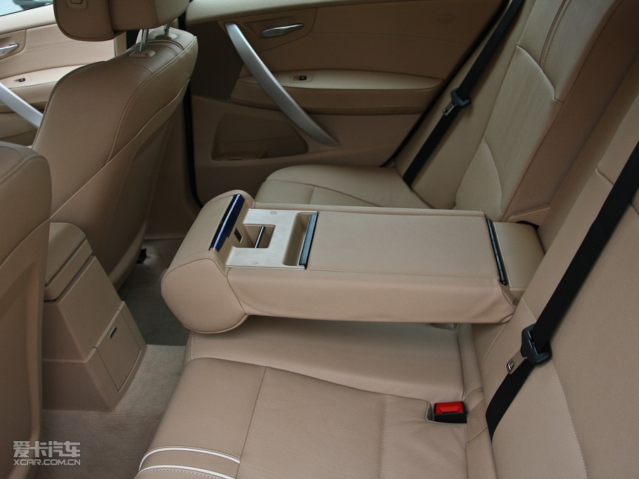 2010RX3Mڣ xDrive 30i ̽