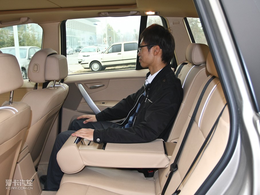 2010RX3Mڣ xDrive 30i ̽